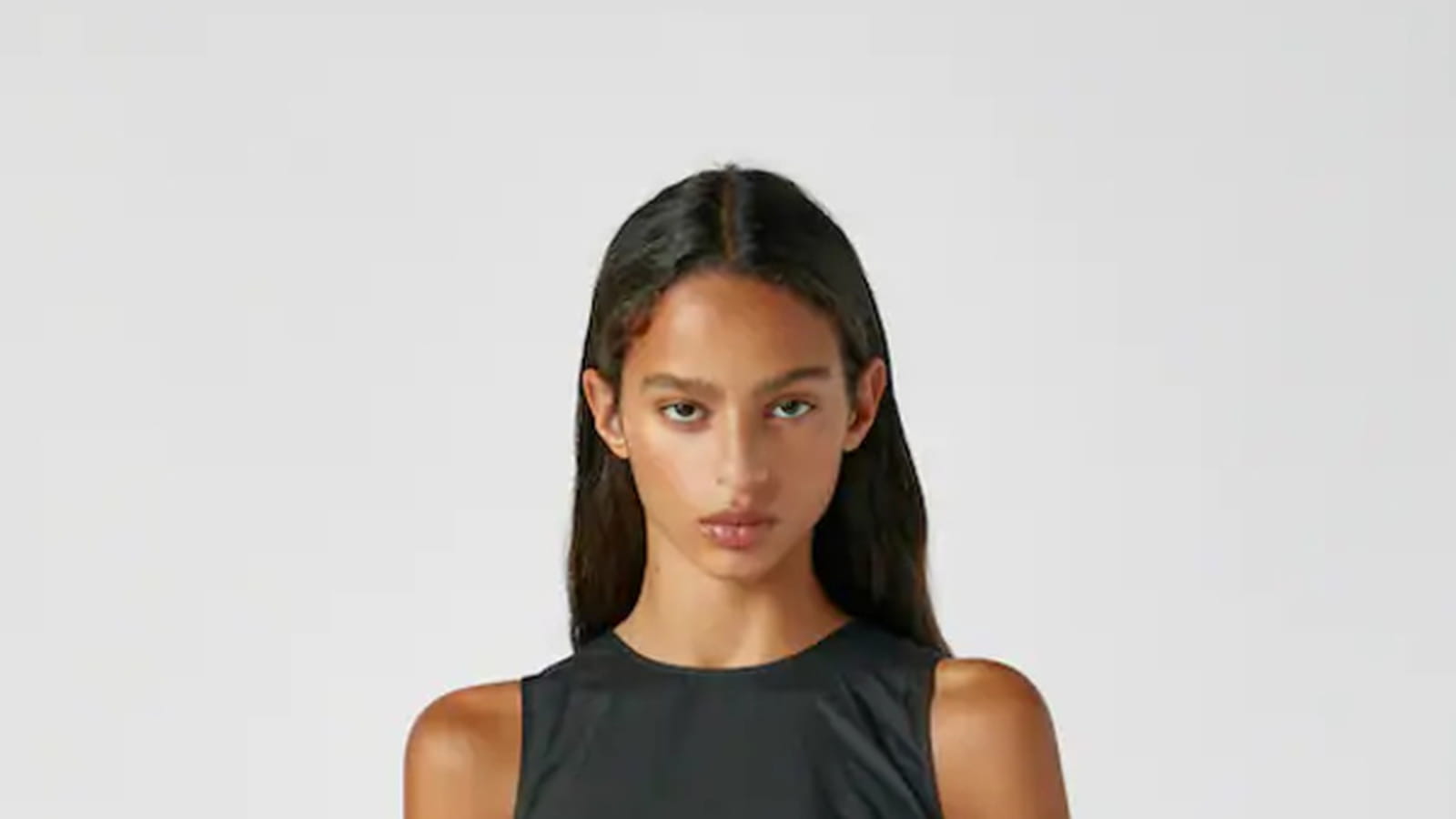Robe noire Pull & Bear