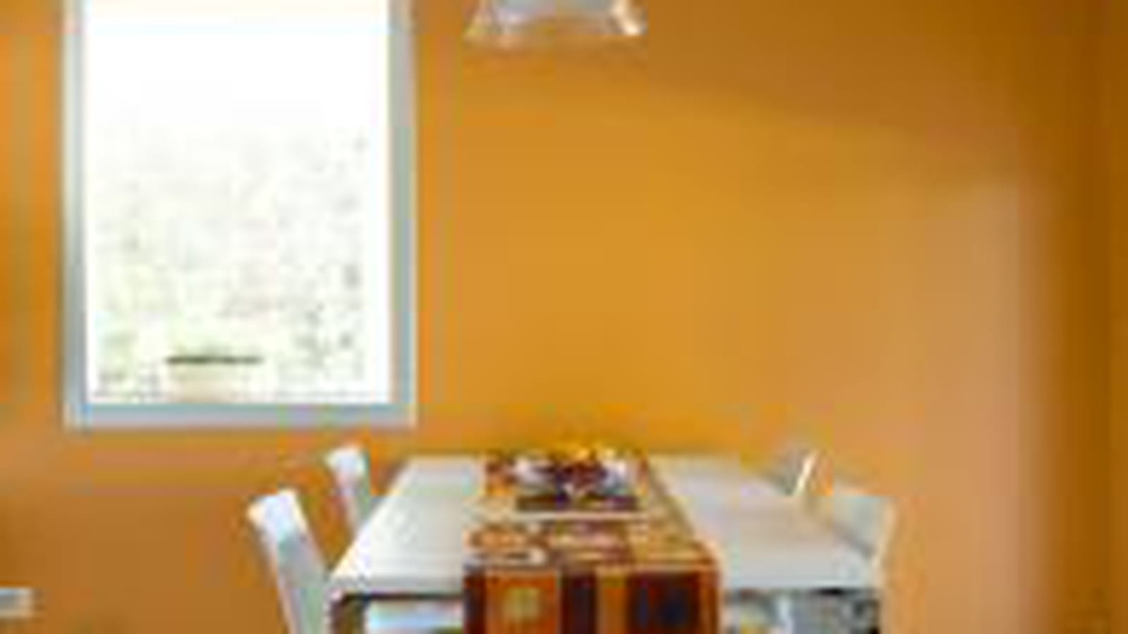 Jaune orangé