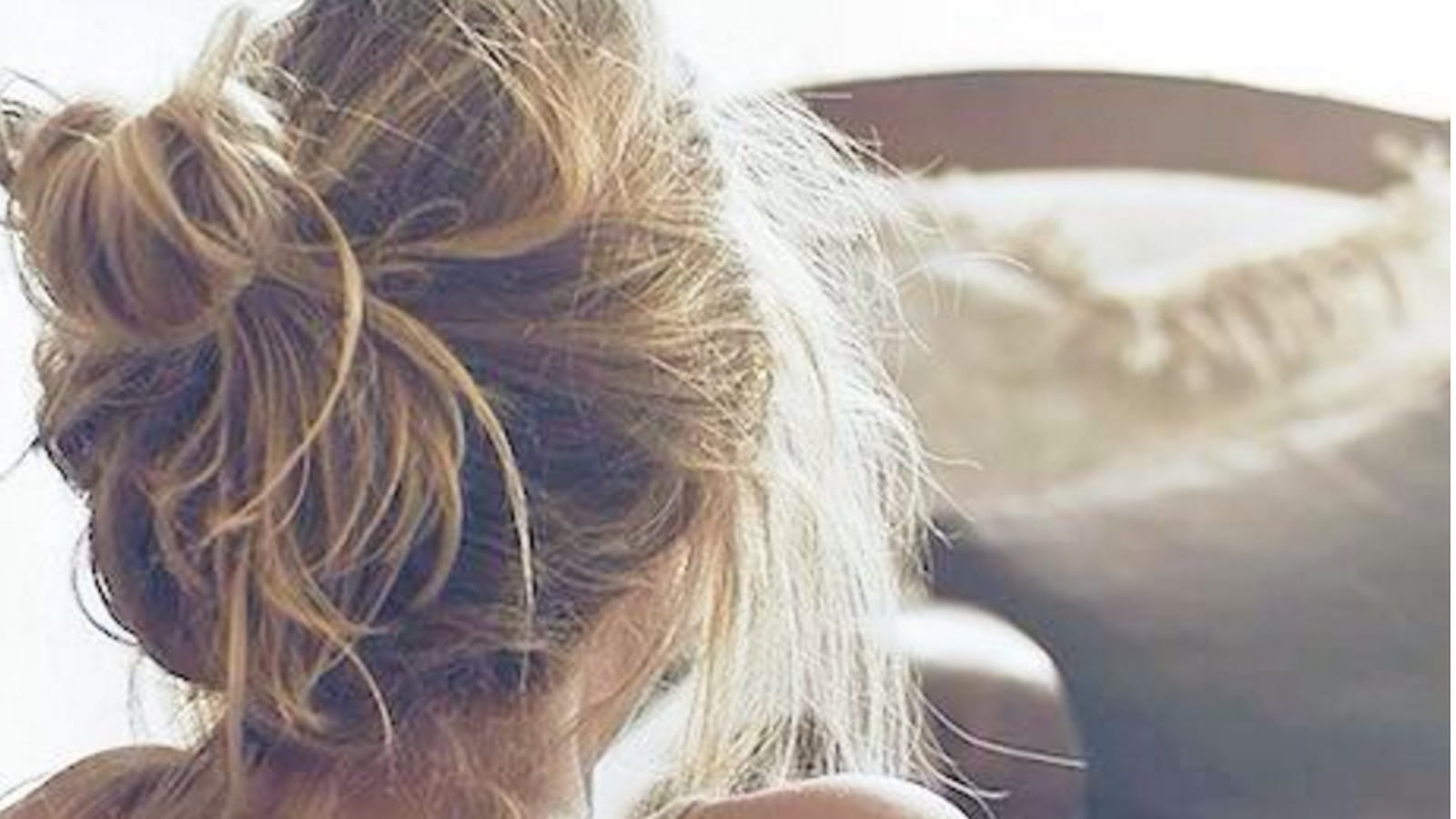 Le chignon décoiffé