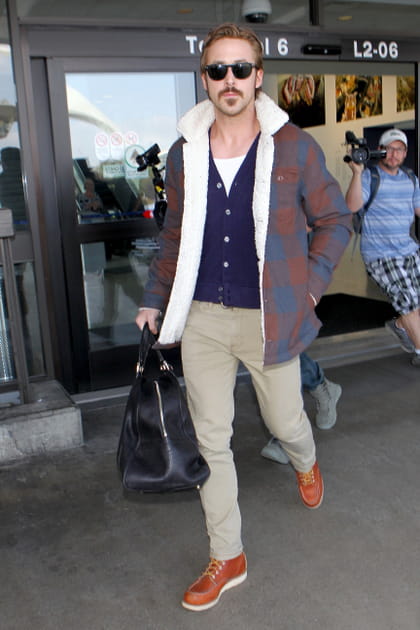 Ultra looké à l'aéroport