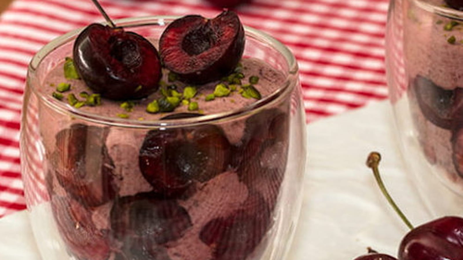Mousse de cerise en verrine