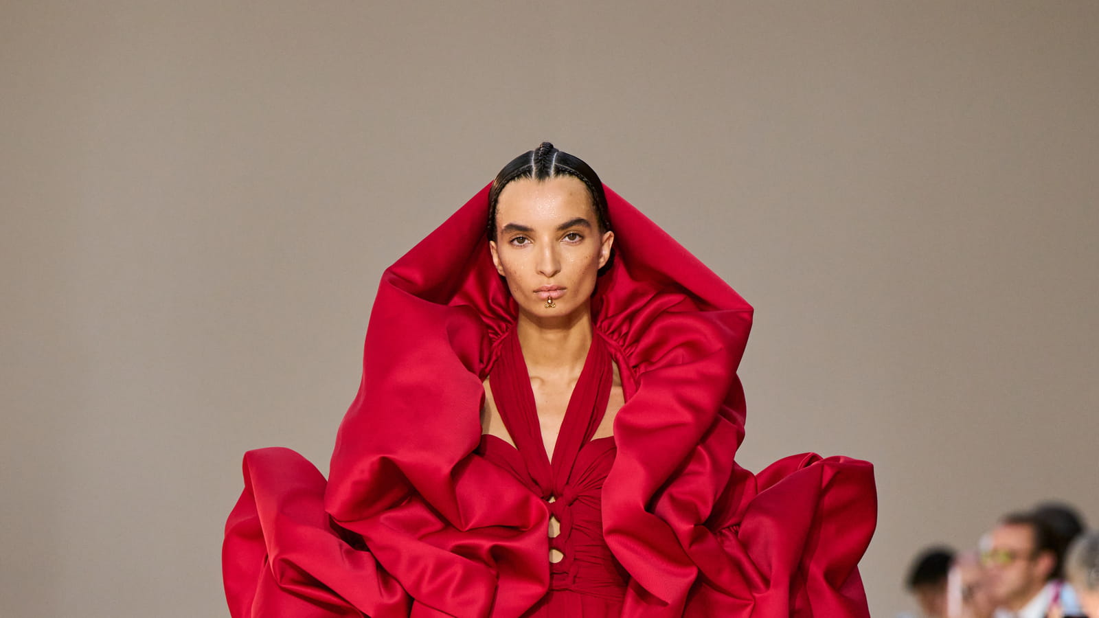 Look 13