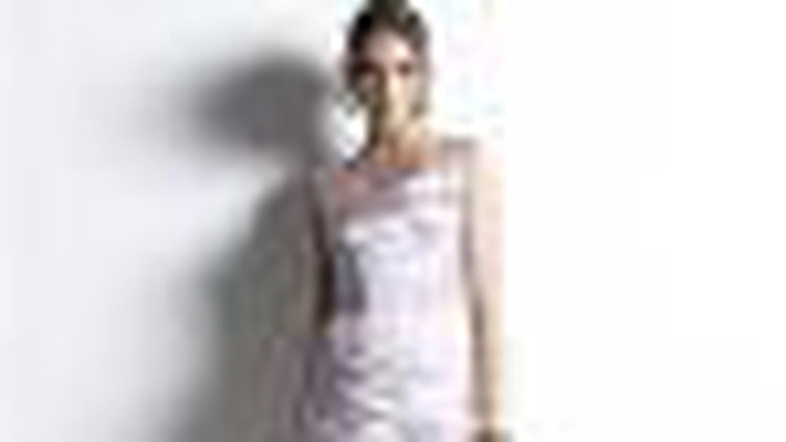 La robe rose de Versace