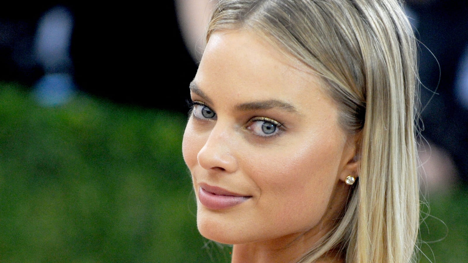 Les cheveux longs de Margot Robbie