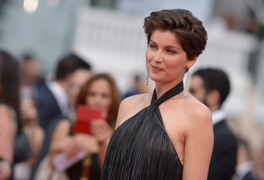 Laetitia Casta avec les cheveux courts