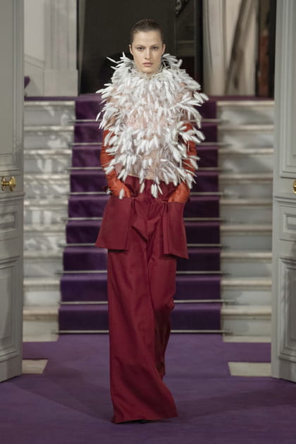 Look 51&nbsp;du d&eacute;fil&eacute; Valentino haute couture printemps-&eacute;t&eacute; 2024