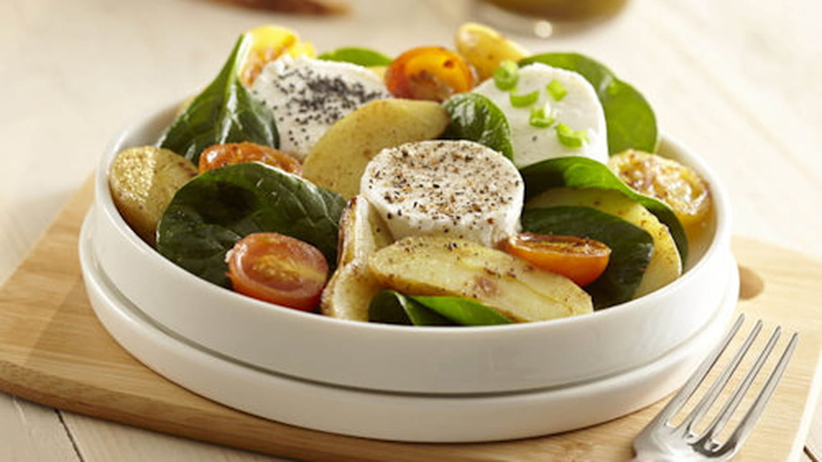 Salade de pommes de terre Ratte du Touquet et chèvre chaud