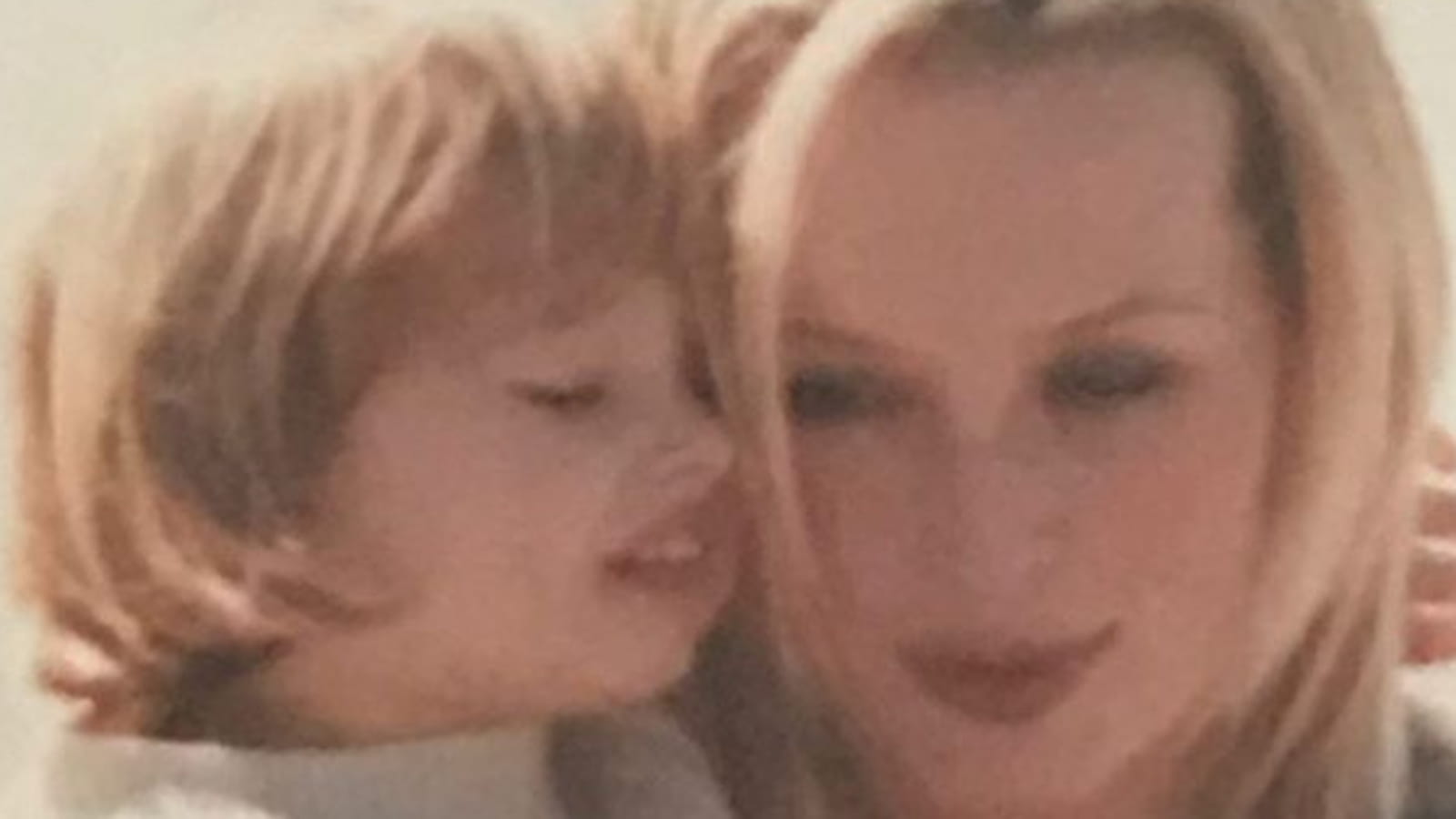 Ilona Smet et Estelle Lefébure