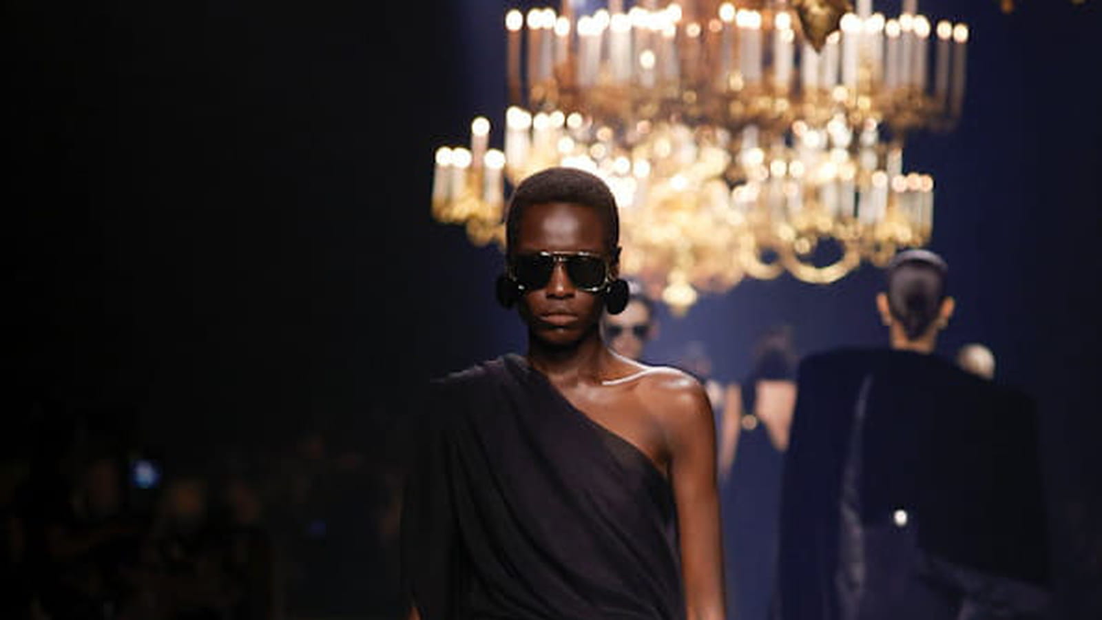 Look 49