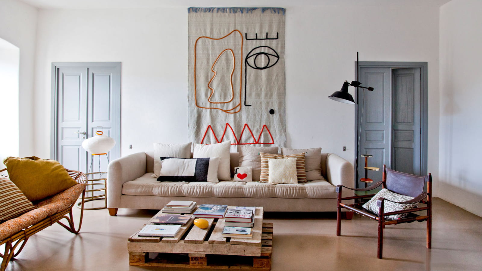 Beige et blanc