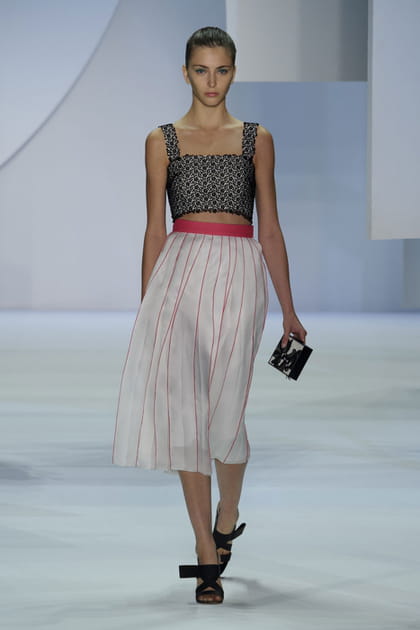 D&eacute;fil&eacute; Monique Lhuillier