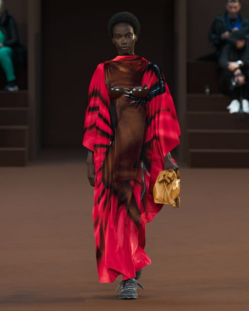 Look 22&nbsp;du d&eacute;fil&eacute; Loewe