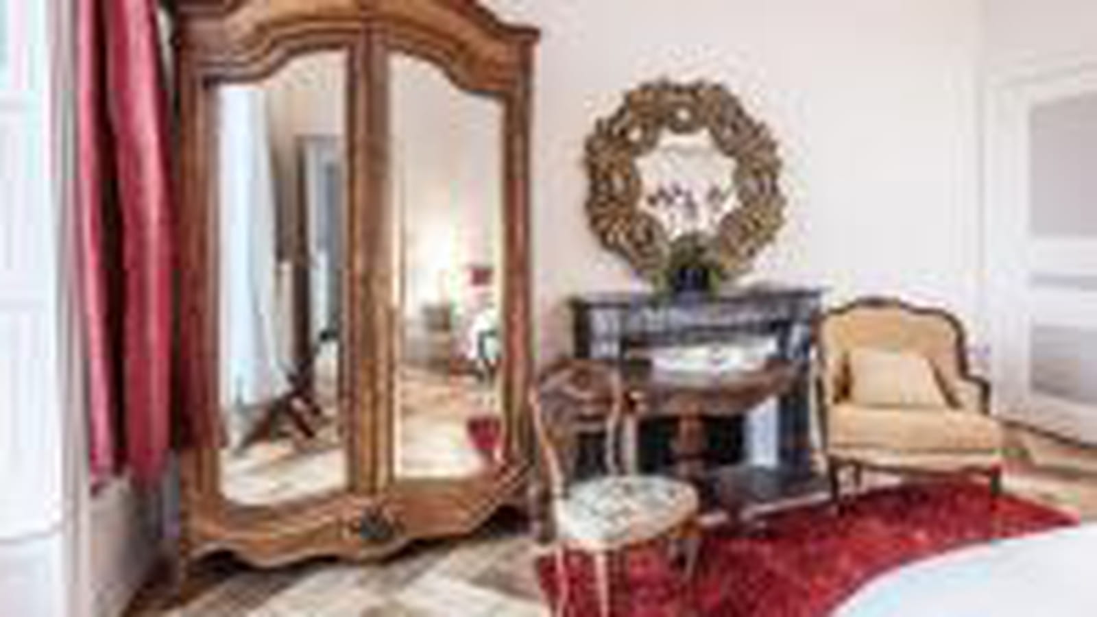 Armoire