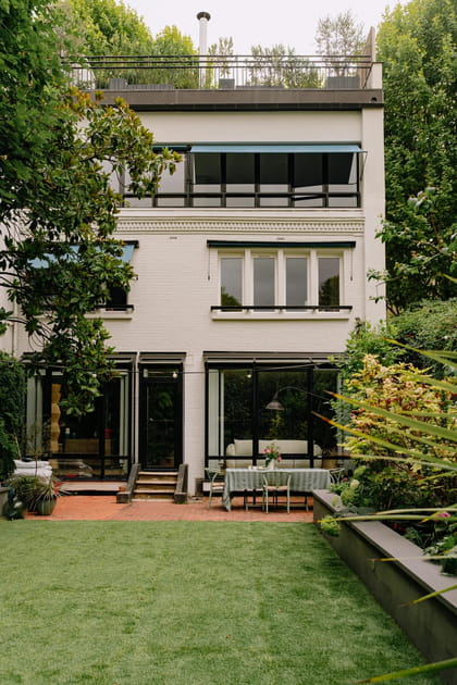 Apr&egrave;s&nbsp;: une toiture r&eacute;nov&eacute;e qui gagne une belle terrasse