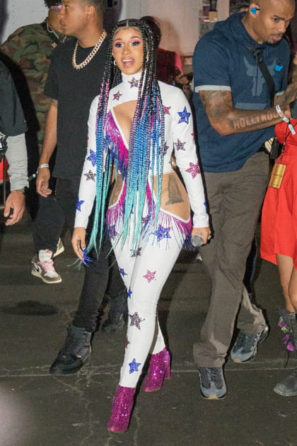 FLOP : Cardi B en combinaison dénudée