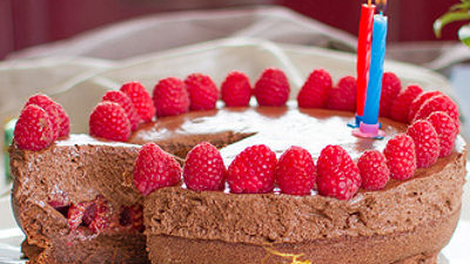 Gâteau mousse au chocolat framboises