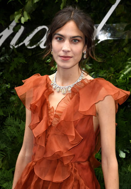 Alexa Chung avec des bijoux Chopard
