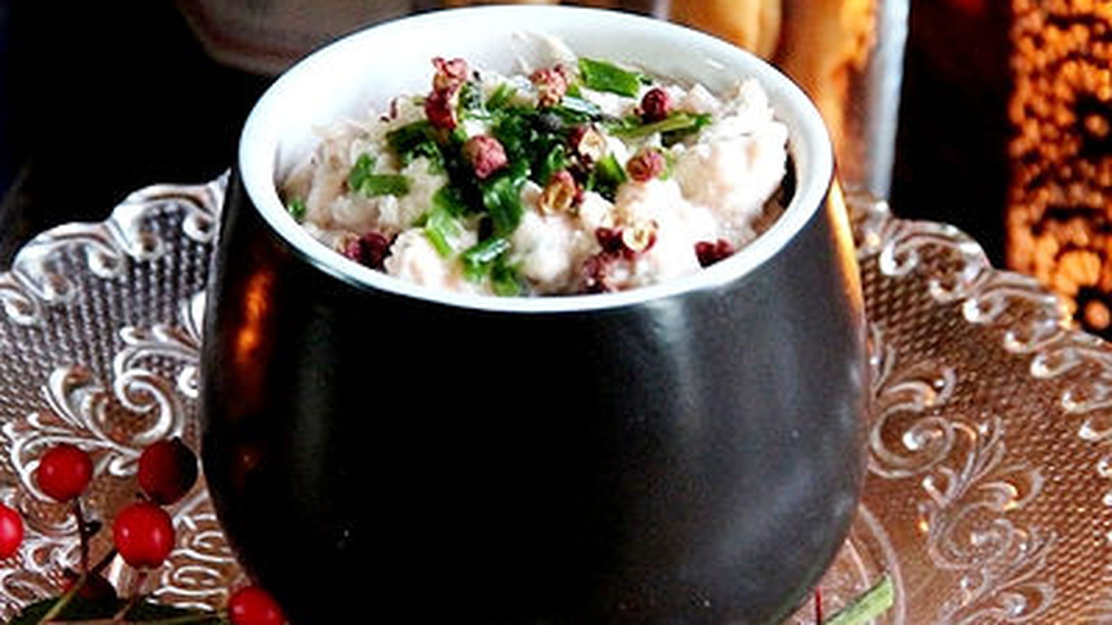 Tartinade de saumon cru et Petit Billy aux saveurs lointaines