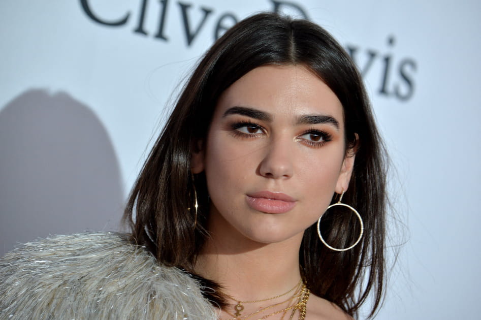 Le teint nude de Dua Lipa