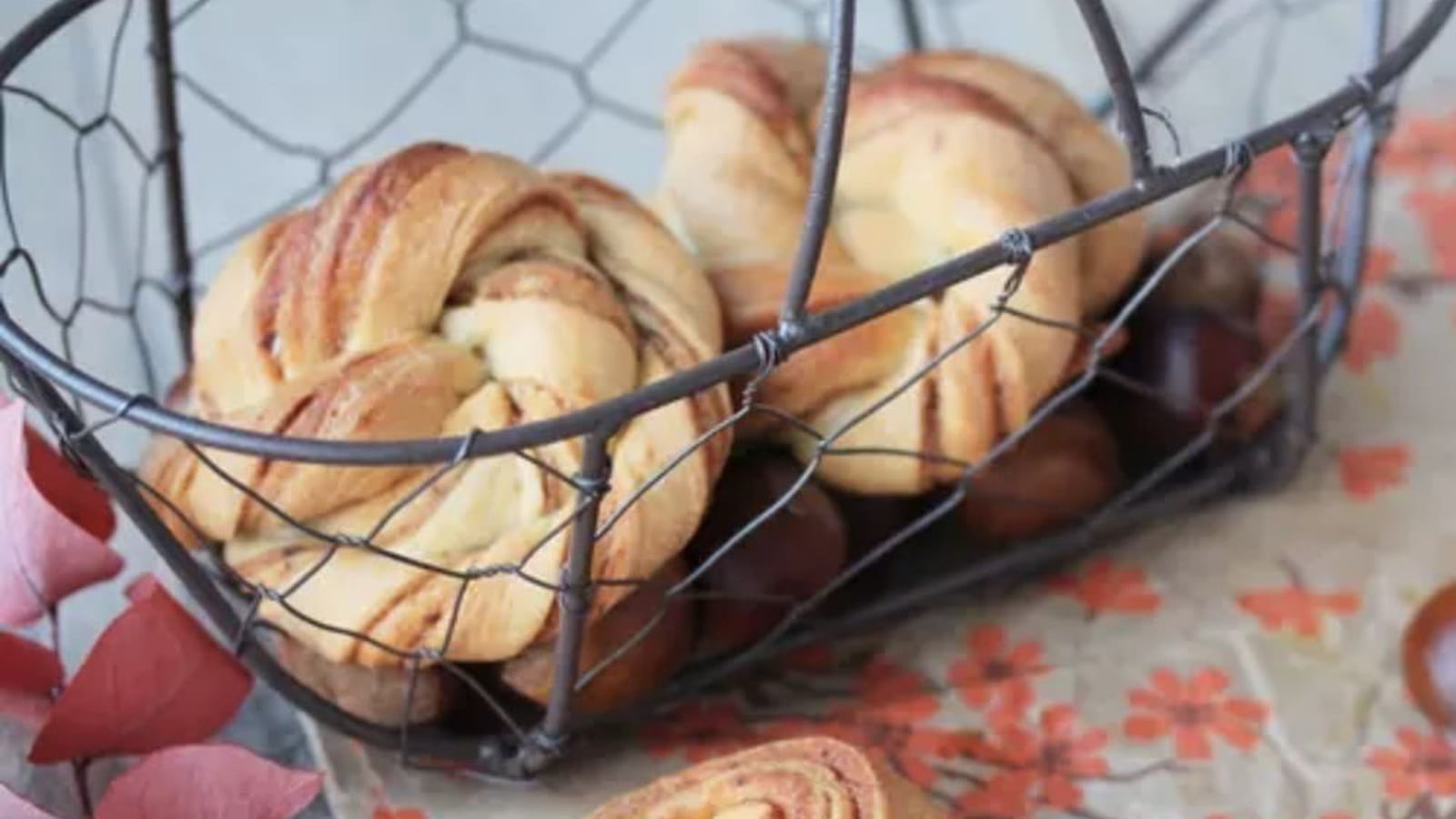 Brioches roulées à la vanille et à la crème de marron 