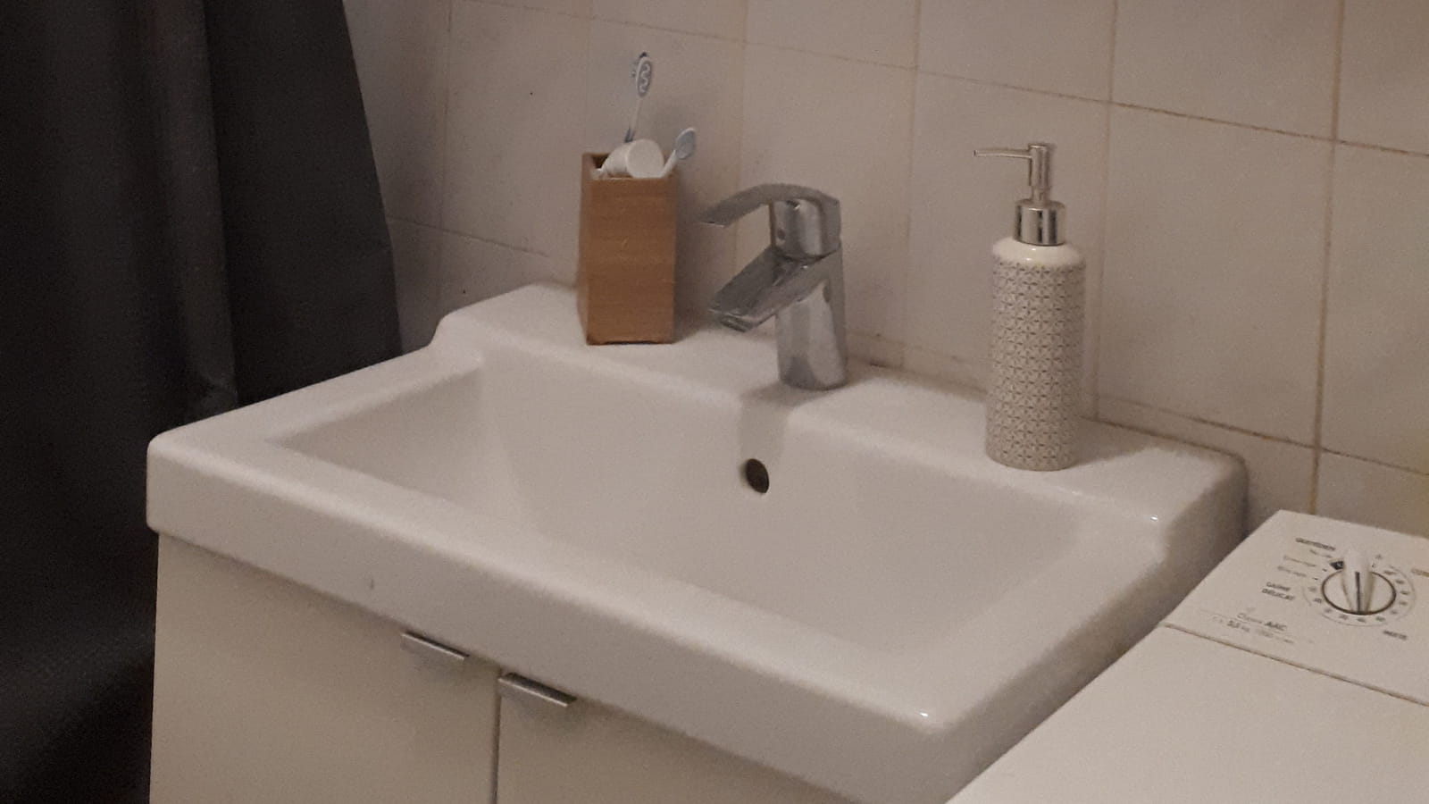 Salle de bains avant 