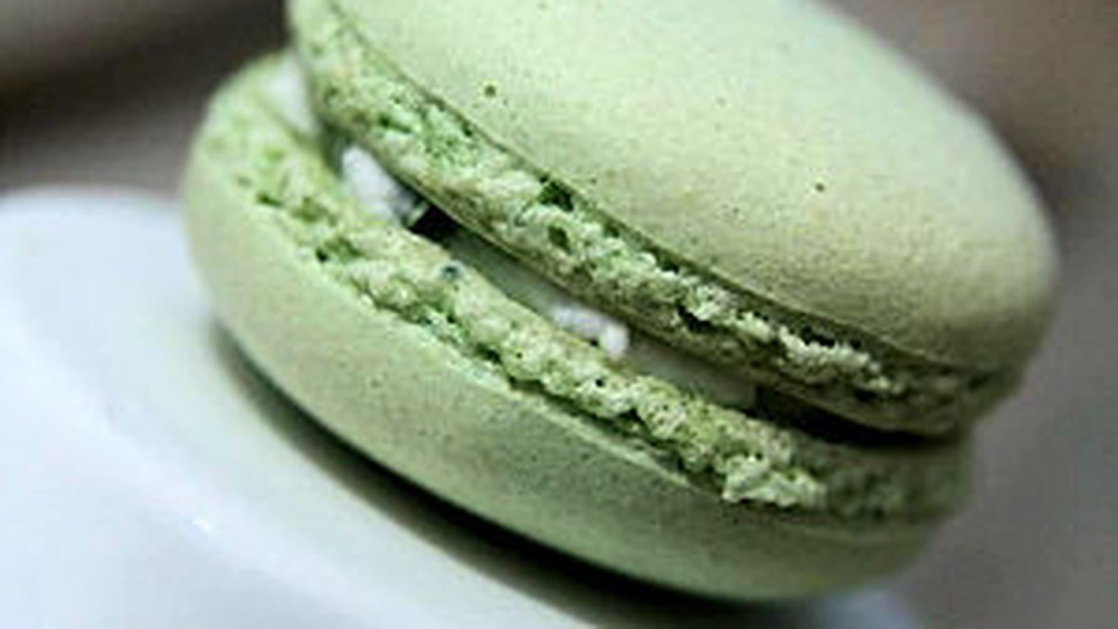 Macarons chèvre-ciboulette
