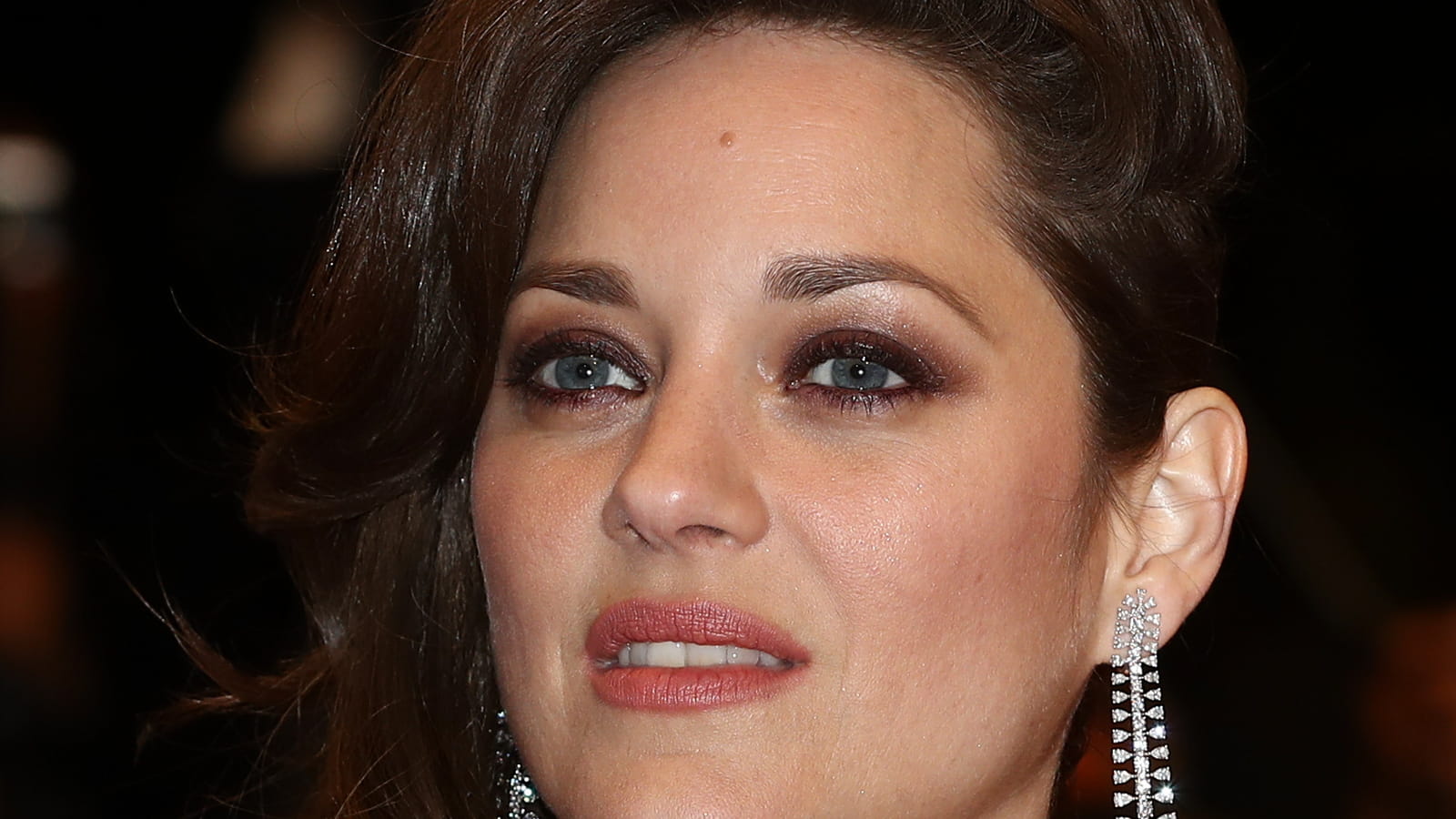 Marion Cotillard et son side hair 