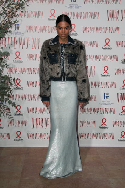 Tina Kunakey au d&icirc;ner de la mode du Sidaction