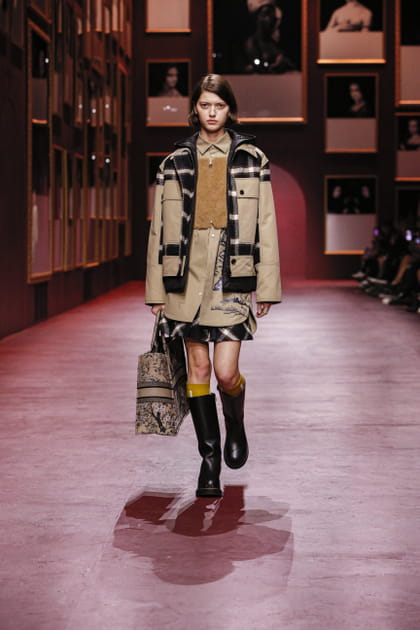 Look 28&nbsp;du d&eacute;fil&eacute; Dior