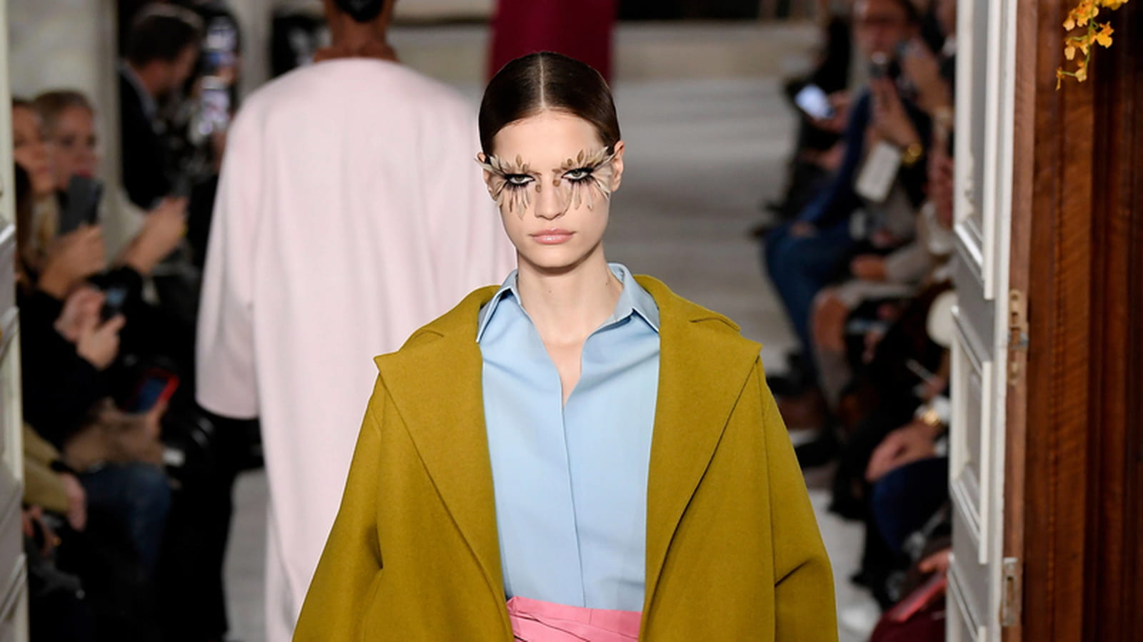 Look 11