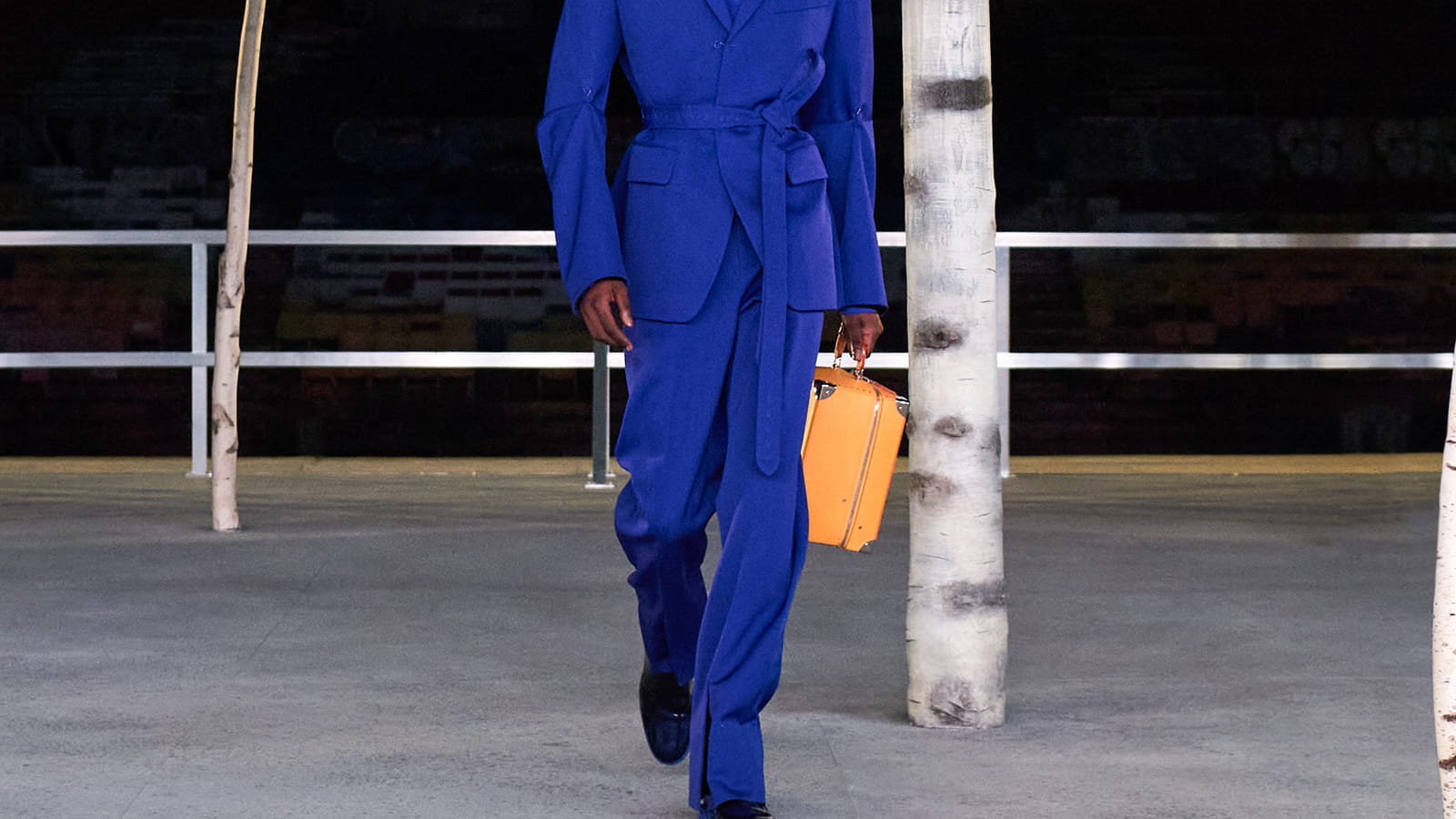 Look 2