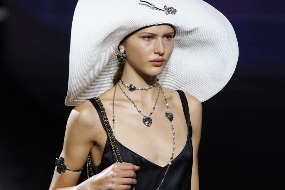 Ces 30&nbsp;tendances beaut&eacute; rep&eacute;r&eacute;es lors de la Fashion week de Paris vont rythmer l'automne-hiver 2024-2025&nbsp;