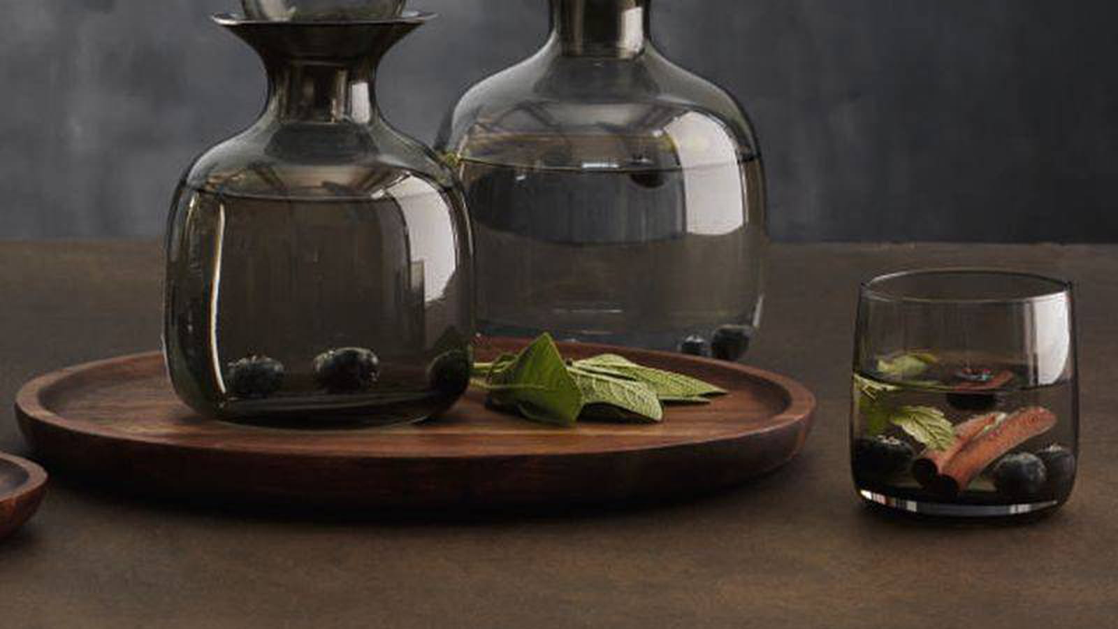 Carafe en verre fumé