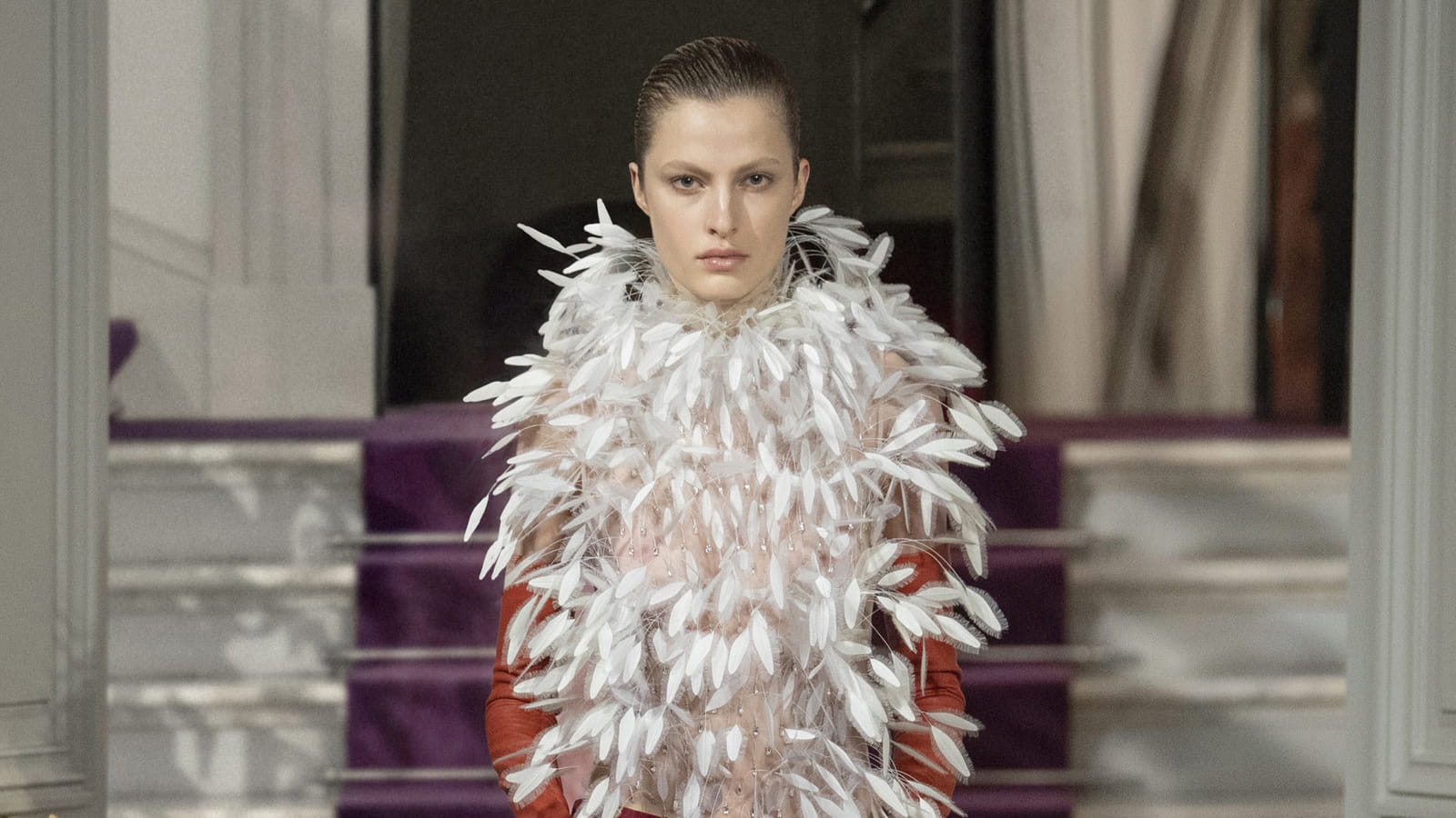 Look 51 du défilé Valentino