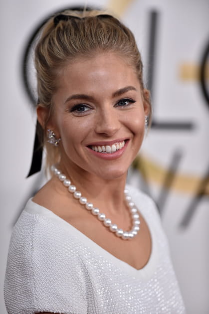 La queue de cheval preppy de Sienna Miller