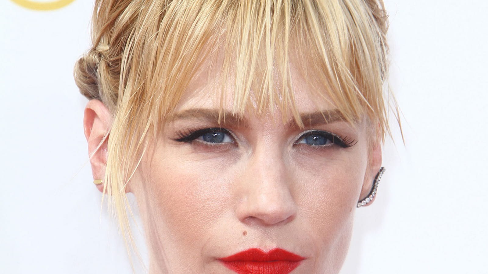 January Jones avec frange