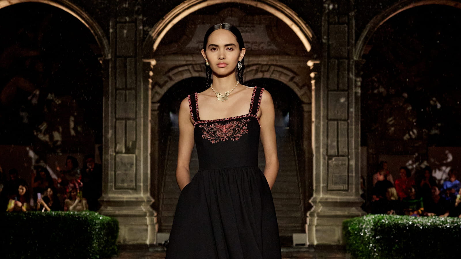 Look 26