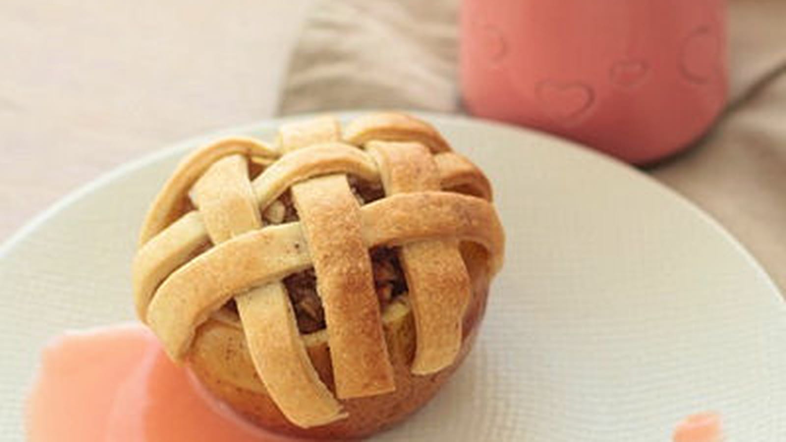 Pommes-tartes au four sauce fraise tagada