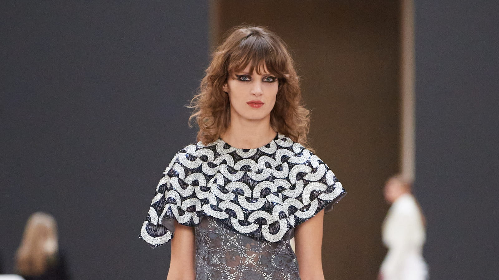 Look 24