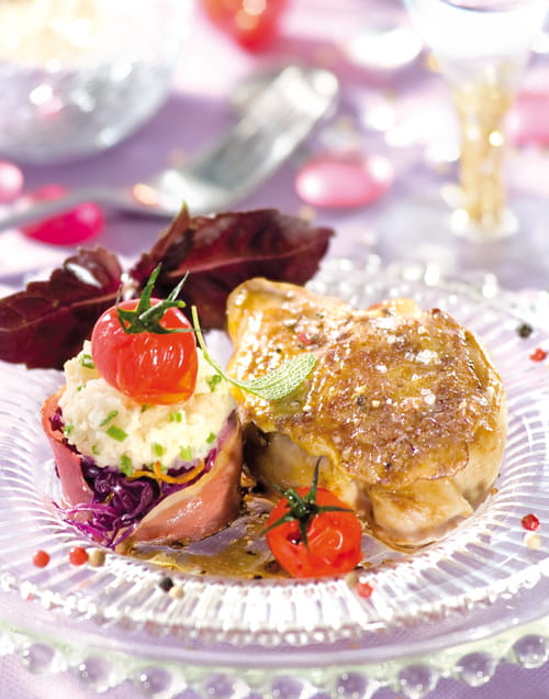 Suprême de poularde, duo de chou rouge et céleri