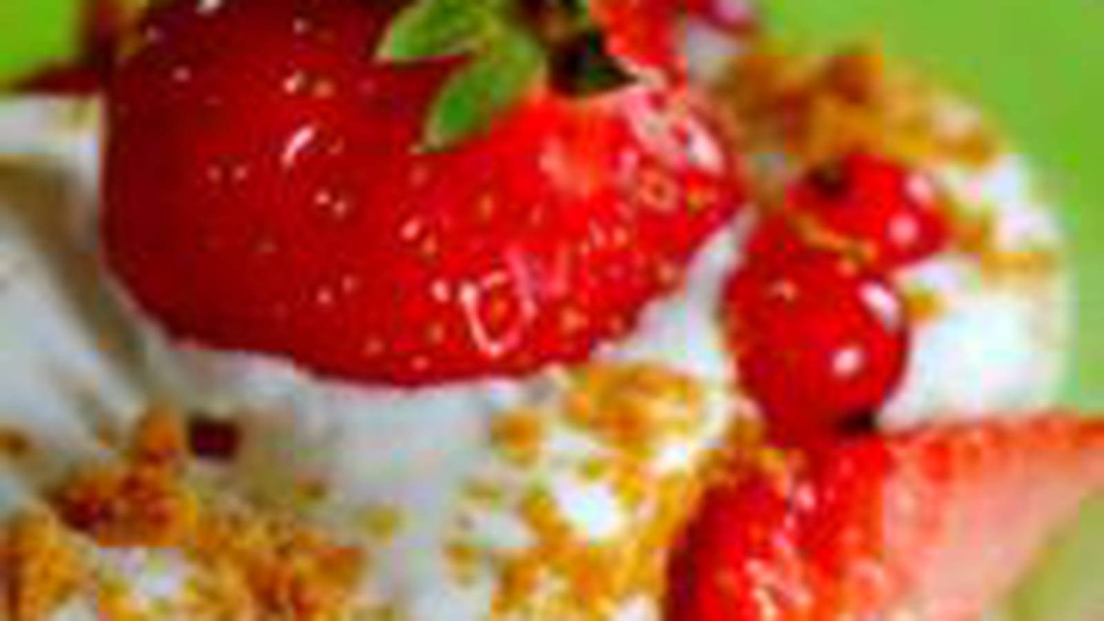 Verrines de fruits rouges à la chantilly