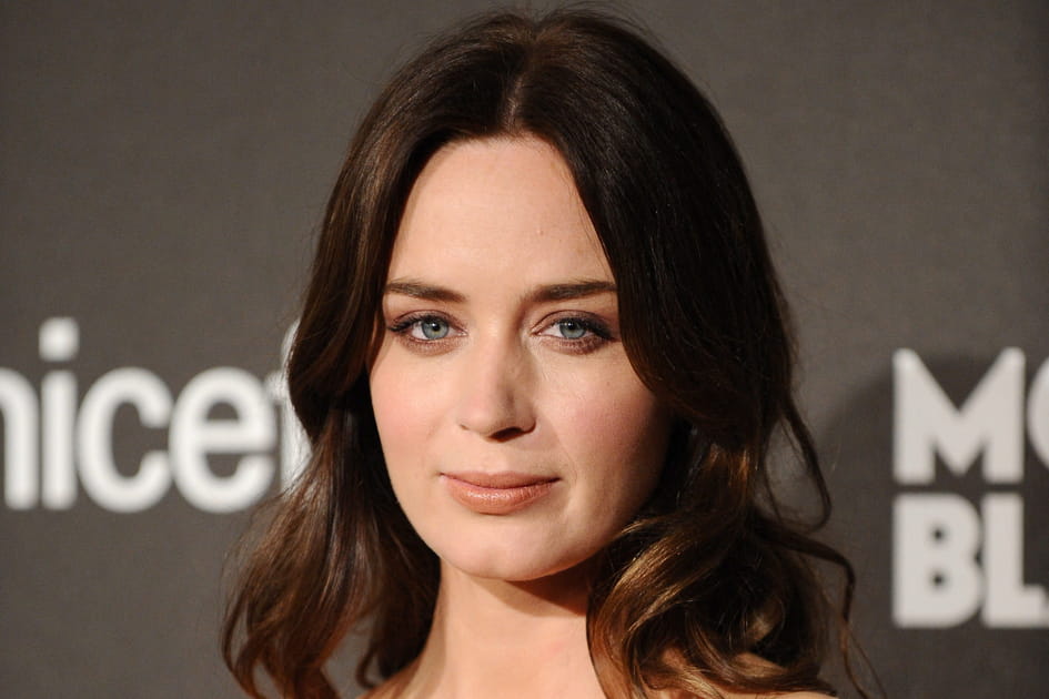 La bouche nude d'Emily Blunt