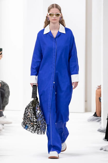 D&eacute;fil&eacute; Sunnei printemps-&eacute;t&eacute; 2023