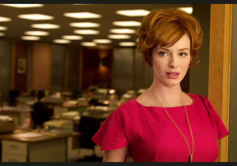 Le chignon r&eacute;tro de Joan Holloway