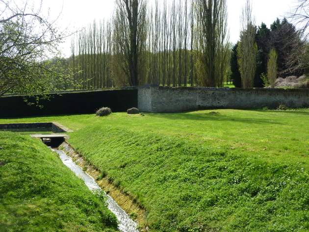 De l'étang de la vinette aux jardins sur l'eau