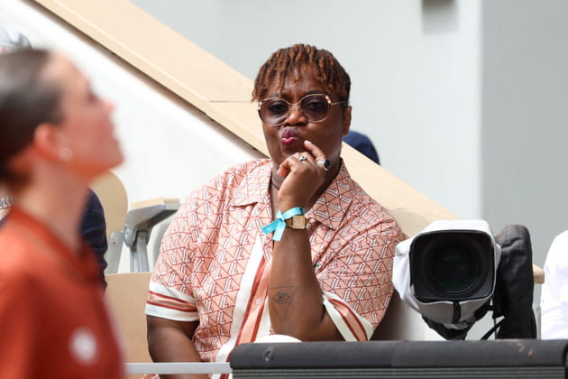 Claudia Tagbo repérée parmi les VIP à Roland-Garros