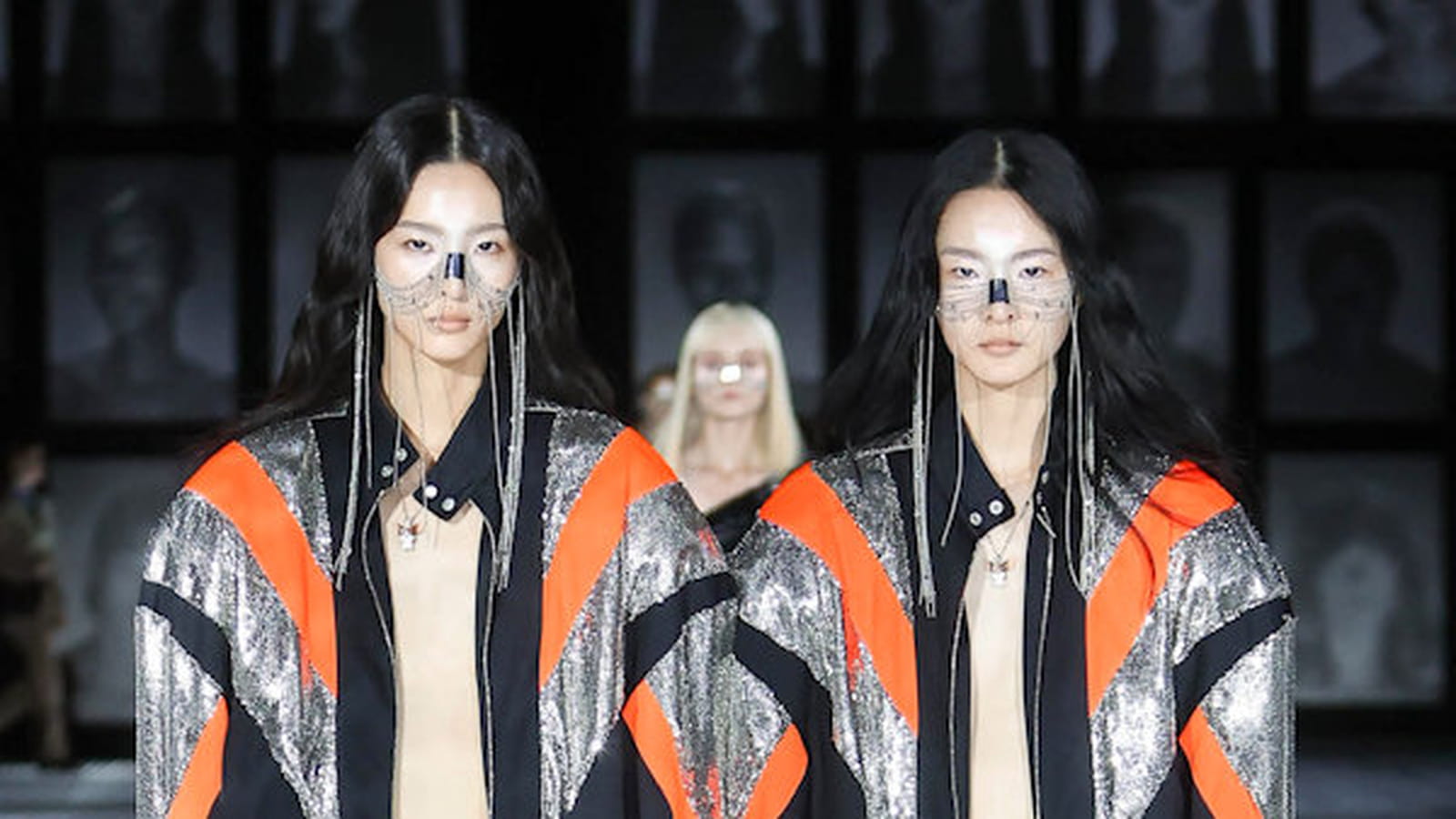 Look 26