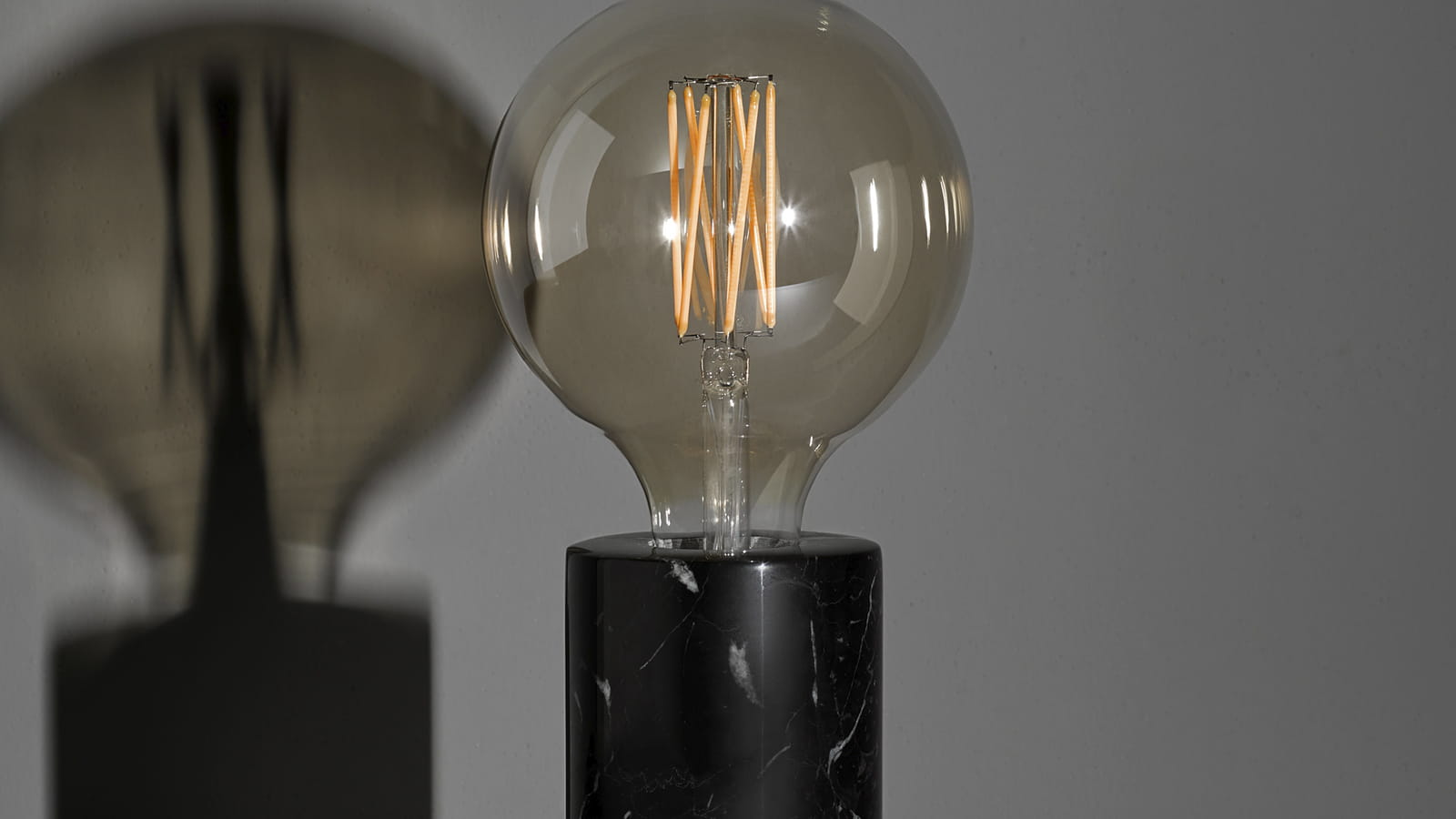 Lampe à poser Orbis Edgar