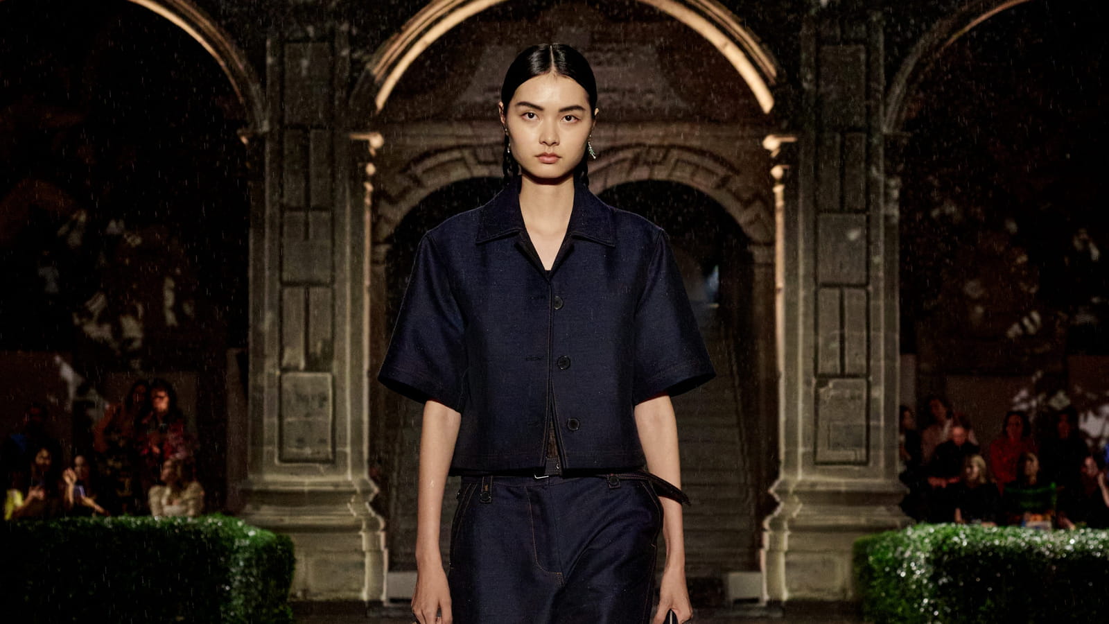 Look 64