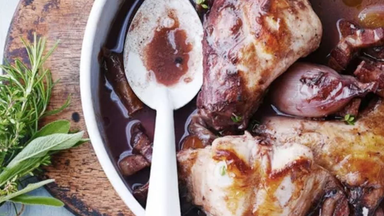 Bourguignon de lapin